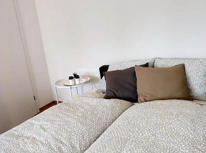 Апартаменты Gemuetliches In Zentraler Lage Грац