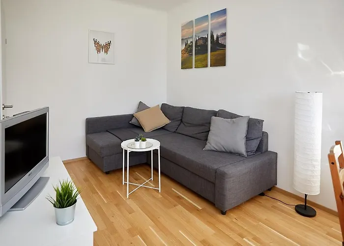 Gemuetliches In Zentraler Lage 아파트 그라츠